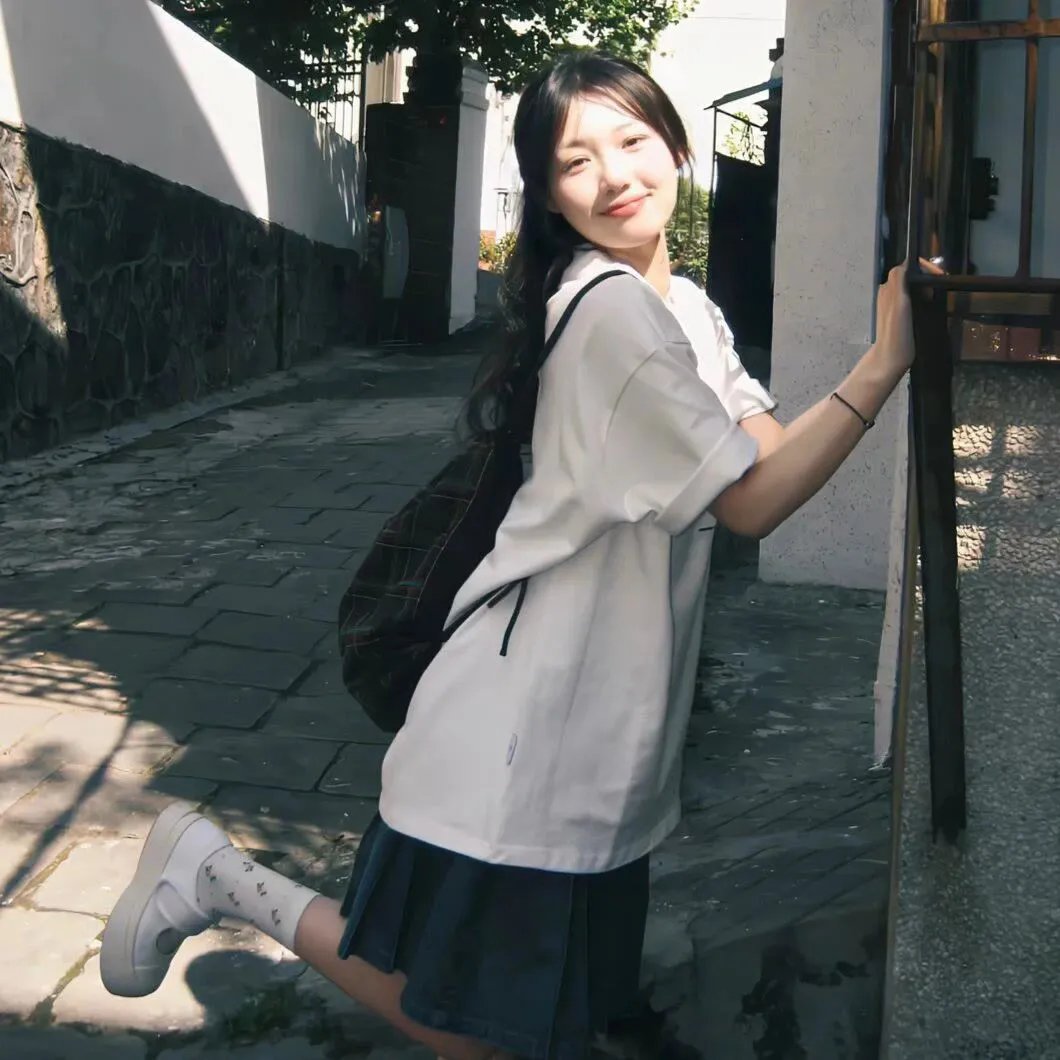 漆黑塔林